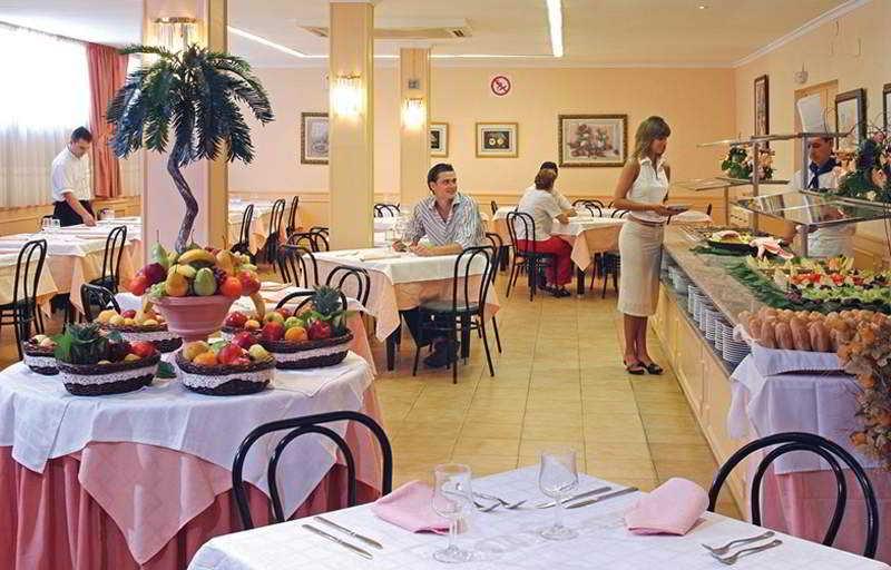Hotel Rh Sol Benidorm Restaurante foto
